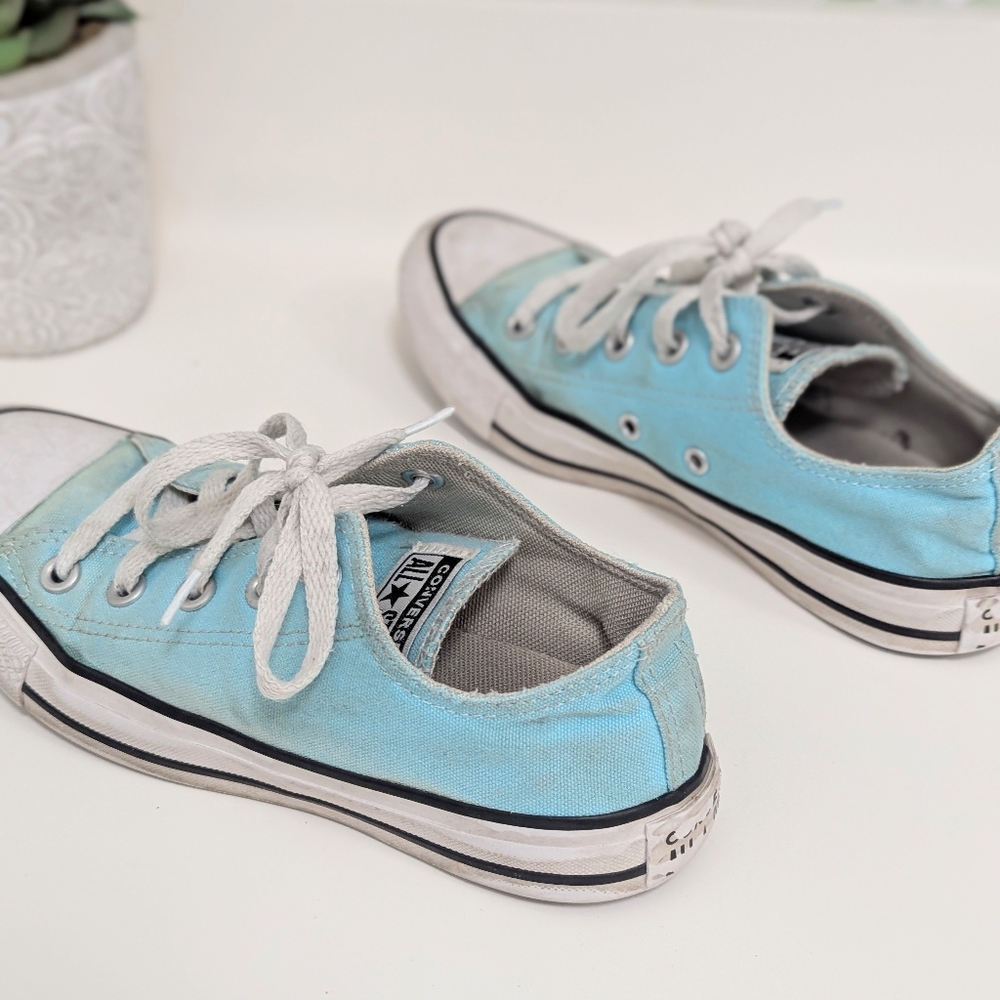 Baby Blue Converse Men's 4 Used - Picture 3 of 10